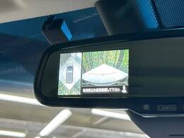 【マルチアラウンドモニター】専用のカメラにより、上から見下ろしたような視点で360度クルマの周囲を確認することができます☆死角部分も確認しやすく、狭い場所での切り返しや駐車もスムーズに行えます。