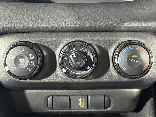 【運転席操作部】快適なドライブを楽しむための機能が装備されています！運転席から触れるので、使いやすいです！除菌プランいれていただくと、さらに清潔で安心していただけます！