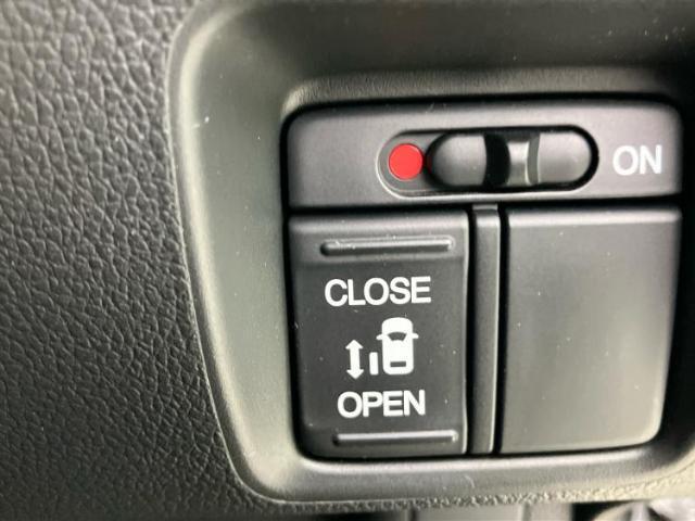 国産車から輸入車まで多様なお客様のニーズのお応えできるように、全国規模で豊富な在庫展開！車のことならWECARSへ！