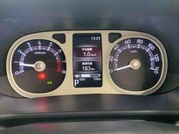 当店では車両本体価格以外に、諸費用を含めた支払総額も表示しておりますので、お客様の予算にピッタリのおクルマお選びができます。コーティングやJAFをセットにしたオトクな購入パックも好評です。