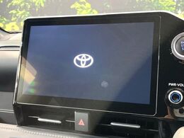 【10.5インチ　ディスプレイオーディオ】大画面のディスプレイはAppleCarPlayやAndroidAutoが利用可能。大きな画面でスマホナビアプリ等が利用いただけます♪