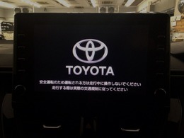 【オーディオ機能】ナビに一体のオーディオは、フルセグTVの他にDVD/CDプレーヤーを装備♪もちろんFM/AMラジオもお聞きいただけますよ♪