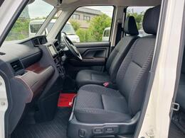 ◆仕入れや登録等で外出する場合がございます。在庫車両は近くの他場所にある場合もございます。ご来店前にご連絡を頂いた方がスムーズにご案内できますので宜しくお願い致します。