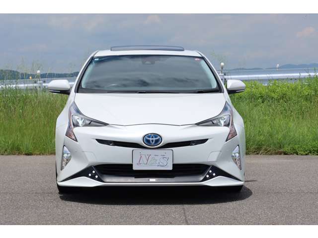TRDフロントスポイラー☆モデリスタサイドエアロ☆モデリスタリアスポイラー☆TRDトランクスポイラー☆RAYS19インチアルミホイール☆サンルーフ☆LEDヘッドライト☆LEDフォグランプ☆☆☆☆☆☆☆