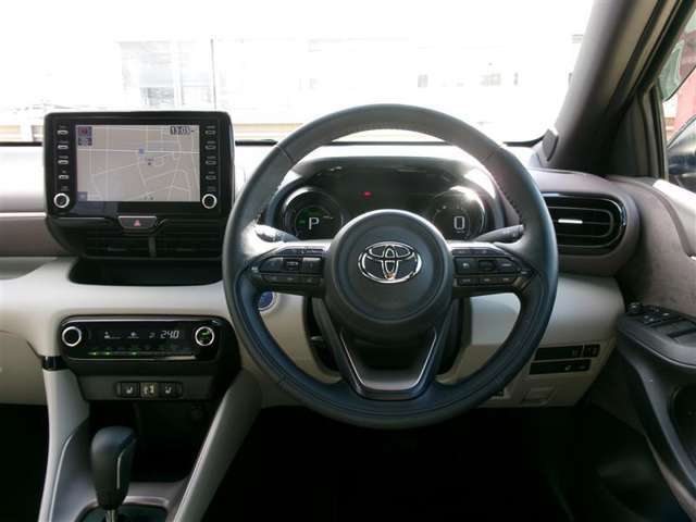 ご購入の車両には、ご納車前に室内の除菌・消臭を施行いたします。※ただし、すべての臭いを消臭できるわけではございませんので、あらかじめご了承ください。