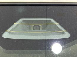 【スズキ　セーフティサポート】走行中に前方の車両等を認識し、衝突しそうな時は警報とブレーキで衝突回避と被害軽減をアシスト。より安全にドライブをお楽しみいただけます。