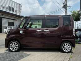 【ナビ・ドライブレコーダーなどの電装品の取り付けも自社にて対応しております。知識豊富なスタッフにご相談ください】