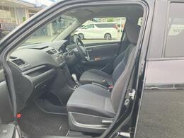 「この車の写真をもっと見たい」「状態が気になる」「この装備はついている？」どんな小さな疑問でもお気軽にお問い合わせください！