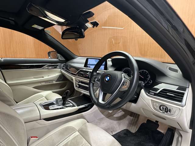 専門の知識を持ったコーディネーターが、お客様にぴったりのお車をご提案をさせていただきます。ご気軽にお立ち寄りくださいませ。