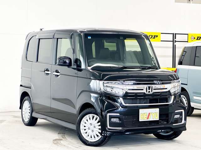 当社の展示車は全車両に車両状態説明書を掲示しております。修復歴の有無は勿論、ドア等の外板の交換歴の有無までも表示☆口頭説明では無く書面にてお渡ししております☆