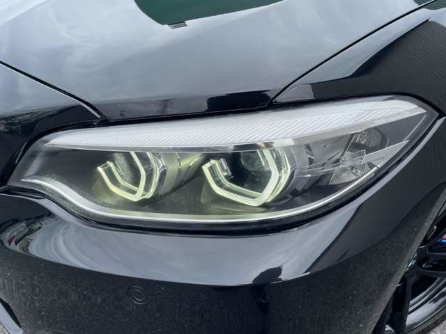 LCI　B58エンジン　アダプティブLEDヘッドライト　アダプティブクルーズコントロール　インテリジェントセーフティ　パークアシスト　レザーシート　Bカメラ　前後PDC　ドライビングモード　ETC