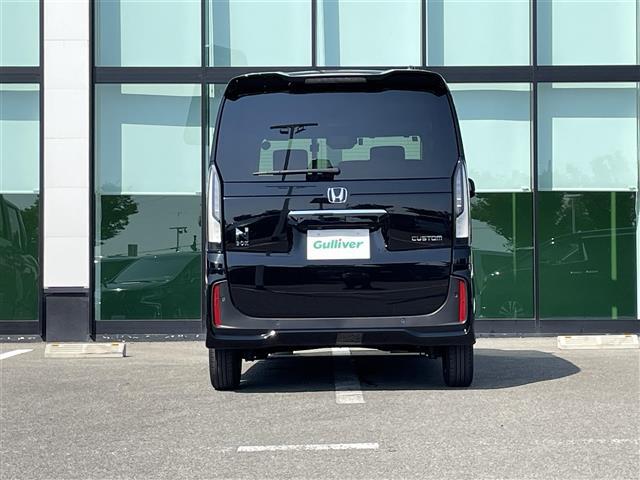 【後】北は北海道から南は沖縄まで、お車は全国にご納車が可能です！お電話、メール、動画などでリモートでお車のご案内も可能です！親切、丁寧に対応させて頂きますのでお気軽にご相談ください！
