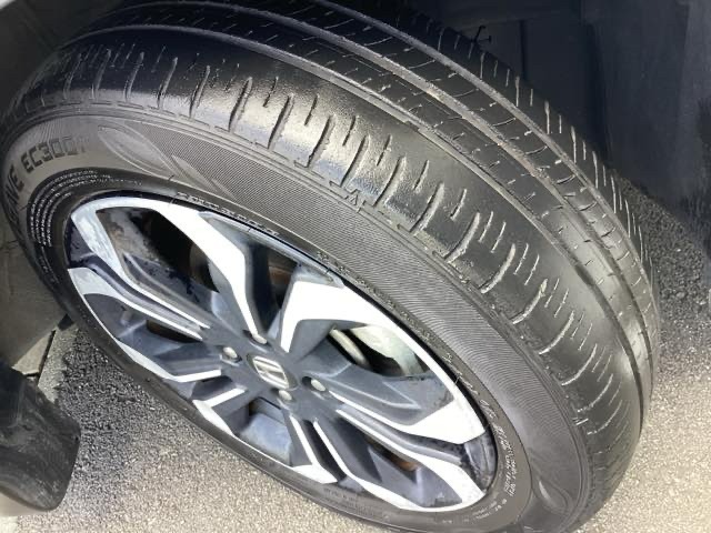 この度は、当店のお車をご覧いただきまして誠にありがとうございます。お気軽にお問い合わせください。