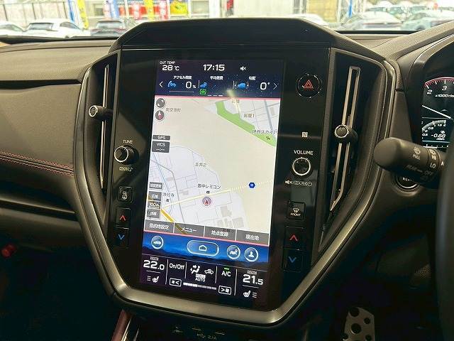 【ナビゲーション】付きの車両です。初めての場所でもこれが付いていればどこへでも行くことができますね♪