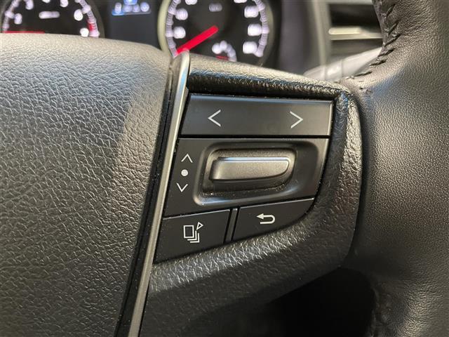 【運転席操作部】快適なドライブを楽しむための機能が装備されています！運転席から触れるので、使いやすいです！除菌プランいれていただくと、さらに清潔で安心していただけます！