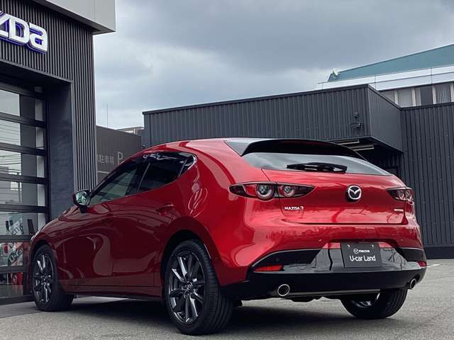 MAZDA3ファストバックでオシャレに決めてみませんか！