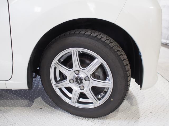 実車はアルミホイール組みの夏用タイヤを装着しています。