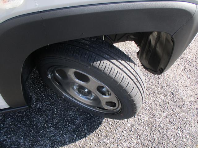 タイヤ溝も充分ございます。