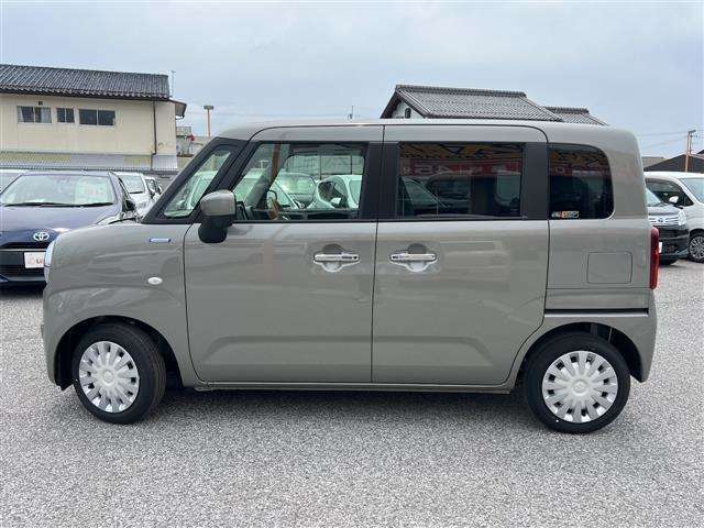 ■□■□■ 登録（届出）済未使用車はノルマ達成のために作られた走行100km未満、かつ初度登録または初度届出された車両でいわゆるアウトレット車です！■□■□■