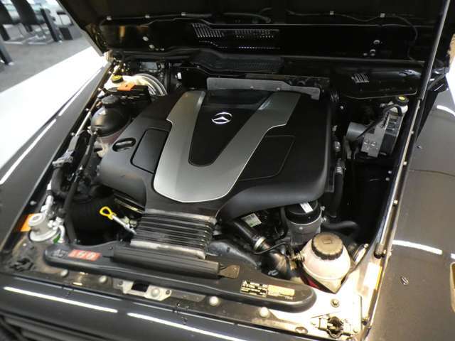 電子制御7速AT　イモビライザー　キーレスエントリー　レインセンサー　右ハンドル　正規ディーラー車