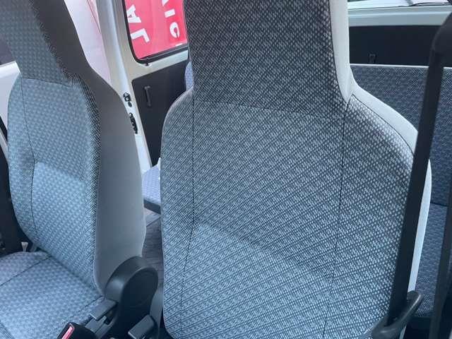 【車両品質】当店中古車は入庫後内外装クリーニングいたします。お客様にはキレイな状態で乗っていただくことを心がけております☆※車両は入庫順で清掃しており、ご覧いただく車両が清掃前のものもございます。