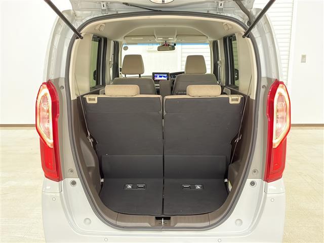 【トランク】『トランク周辺』の画像になります。写真の内容に関してご不明点、ご質問等がございましたらお気軽にガリバー店舗までお問い合わせください。