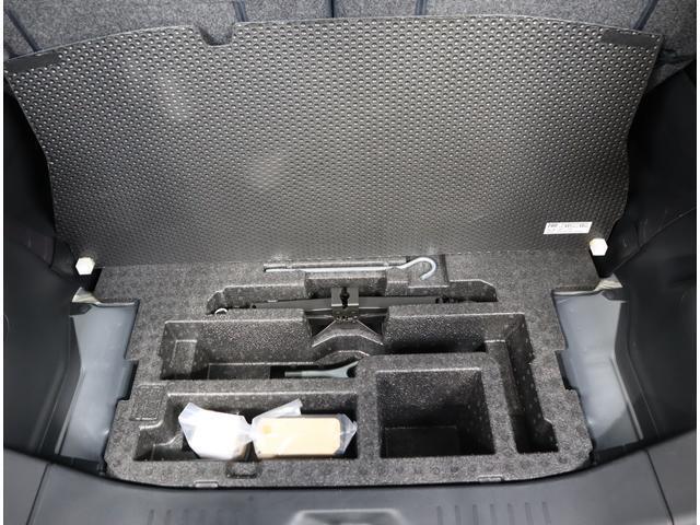 もちろんパンク修理剤＆車載工具完備☆万が一のトラブルに備えて使い方もご説明いたします♪