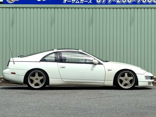 日産 フェアレディZ 3.0 300ZX ツインターボ 2by2 Tバールーフ