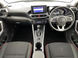 【インパネ全体】全方位で視界が広く、高い目線で運転もしやすいです！