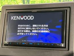 【ナビゲーション】目的地までしっかり案内してくれる使いやすいナビ。Bluetooth接続すればお持ちのスマホやMP3プレイヤーの音楽を再生可能！毎日の運転がさらに楽しくなります！！