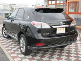 軽自動車～輸入車に至るまで幅広い車種を取り揃えております！広島にも店舗がございますので、広島にある在庫の購入検討も可能です！お気軽にお声かけください♪