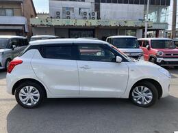 各ドア内側の写真も掲載しています。