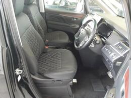 「この車の写真をもっと見たい」「状態が気になる」「この装備はついている？」どんな小さな疑問でもお気軽にお問い合わせください！