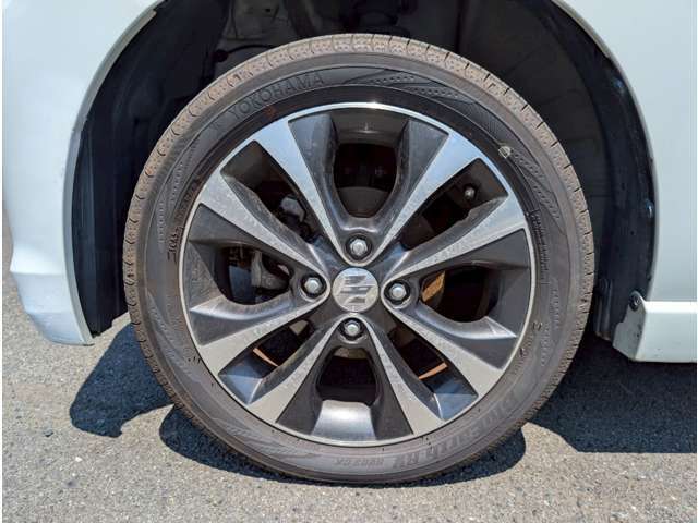 新車は低金利にて対応可能！新車・中古車問わずローン最大120回払いまで対応可能☆お気軽にご相談ください。