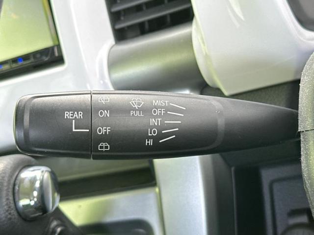 国産車から輸入車まで多様なお客様のニーズのお応えできるように、全国規模で豊富な在庫展開！車のことならWECARSへ！