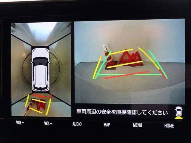 バックガイドモニターを装備してます、車庫入れもラクラクです。パノラミックビューモニターを搭載しています、上からの画像も表示されます。