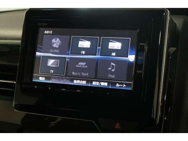 ナビゲーションももちろん装備☆多彩な機能で快適ドライブをアシスト☆オーディオ機能も充実していますね☆