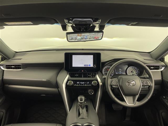 【インパネ全体】全方位で視界が広く、高い目線で運転もしやすいです！