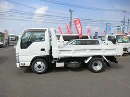車両総重量4855kg-準中型車・諸元469×169×197