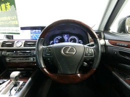 当社は”支払総額表記”を行っております☆☆中古車の場合、「実際にいくらで買えるのか？」が分かりにくいですよね？支払総額とは、必要な経費全てが入った価格の事ですよ☆勿論、車検の無い車は受けての価格です。