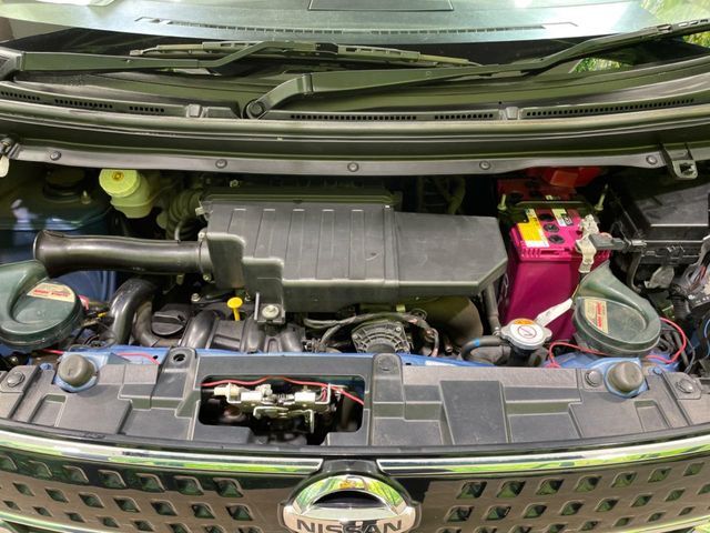 親切・丁寧な専門メカニックスタッフが応対！・車検・点検整備・事故等の修理などアフターサービスも安心。お車のカスタマイズもネクステージのサービススタッフまでご相談ください！