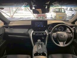 アイポイントが高く見晴らしの良い運転席です！