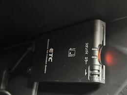 安心の全車保証付き！（※部分保証、国産車は納車後3ヶ月、輸入車は納車後1ヶ月の保証期間となります）。その他長期保証(有償)もご用意しております！※長期保証を付帯できる車両には条件がございます。