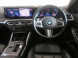 ◆インスツルメントパネルやインテリアトリムなどは、調和しなが洗練された室内を作り上げ、スイッチ類によって、優れた操作性をも実現。ドライバーの視線や動線を考え、人間工学に基づきデザインされています◆