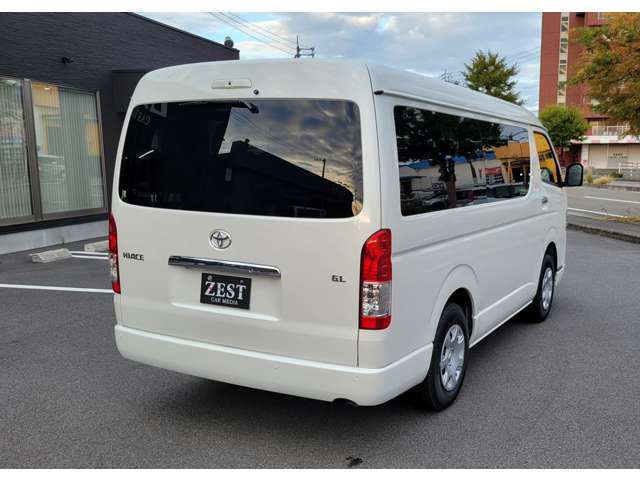 コーナーセンサーも装備！