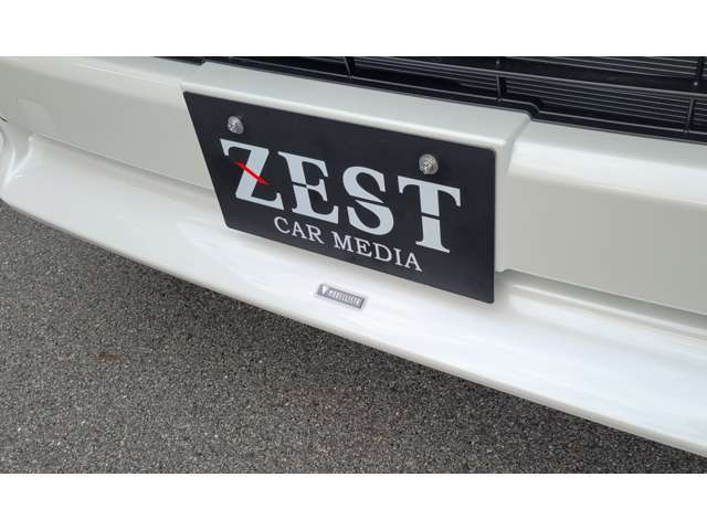 モデリスタフロントスポイラーも装備！