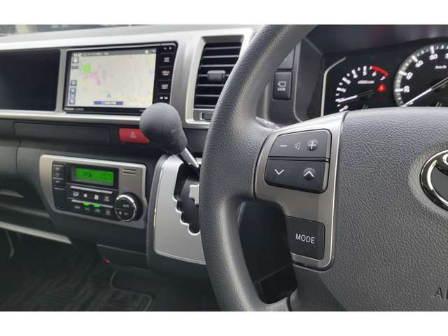 ハンドルにあるスイッチでオーディオ操作も出来ます！