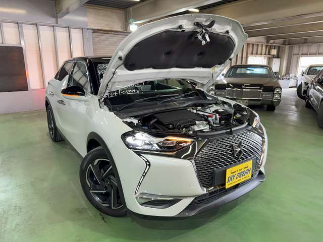 ★DSオートモビル DS3 クロスバック グランシック 1.2L 入庫です！●アクティブセーフティブレーキ！●ヘッドアップディスプレイ！●液晶メーター！●アップルカープレイ！レザーシート！