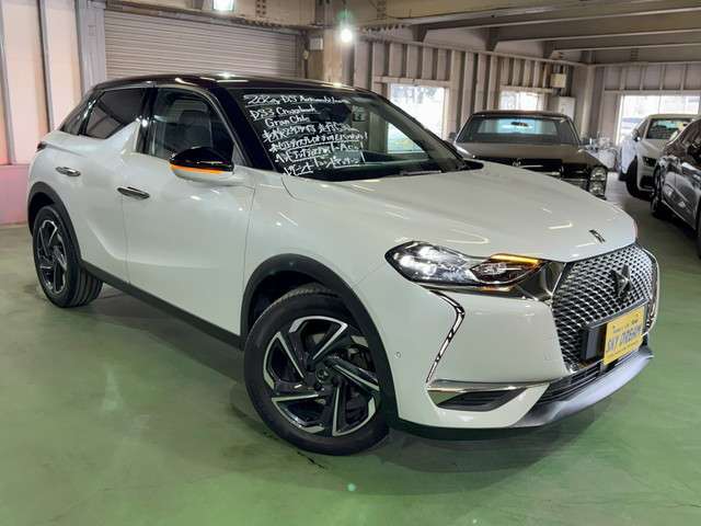 ★DSオートモビル DS3 クロスバック グランシック 1.2L 入庫です！●アクティブセーフティブレーキ！●ヘッドアップディスプレイ！●液晶メーター！●アップルカープレイ！レザーシート！