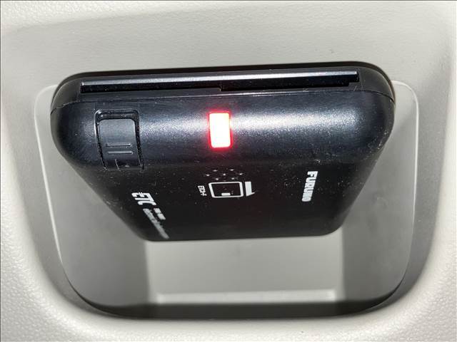 ご納車後も安心、安全なお車にお乗りいただく為にお得な保証パックもご用意しております。軽スマイルは、ご成約から納車後までお客様の大切なお車のサポートをさせていただきます！